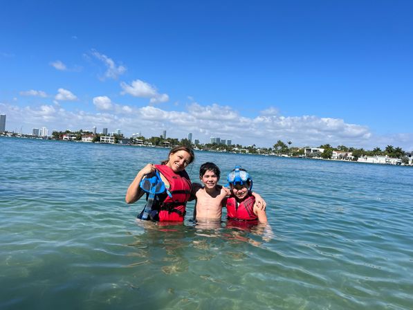 Island Adventure Awaits: 2-Hour Miami Boat Rental to Raccoon Island image 9