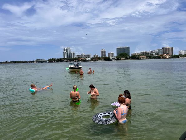 Island Adventure Awaits: Miami Boat Rental to Raccoon Island image 14