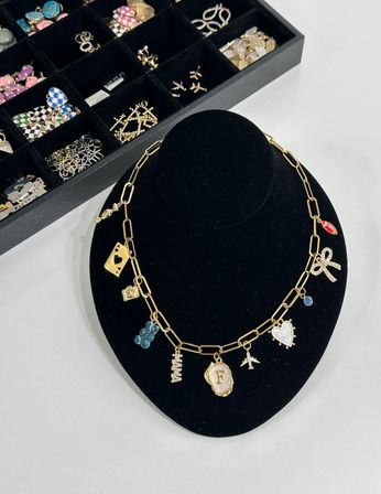 Charm Bar Experience: DIY Bracelets & Necklaces with Your Besties image 4