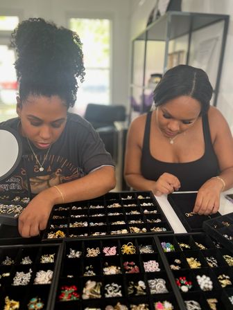 Charm Bar Experience: DIY Bracelets & Necklaces with Your Besties image 7