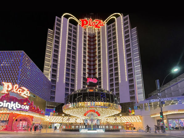 Carousel Pregame Package: Includes Transportation, Open Bar Wristband & Hosted Guest List Entry to Nightclub of Your Choice image 4