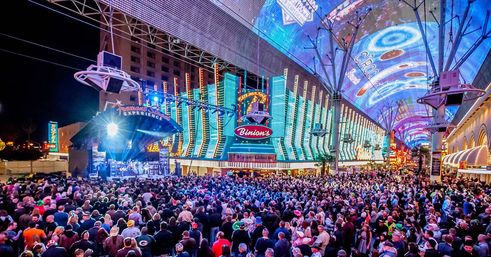 Carousel Pregame Package: Includes Transportation, Open Bar Wristband & Hosted Guest List Entry to Nightclub of Your Choice image 11