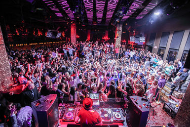 Carousel Pregame Package: Includes Transportation, Open Bar Wristband & Hosted Guest List Entry to Nightclub of Your Choice image 16