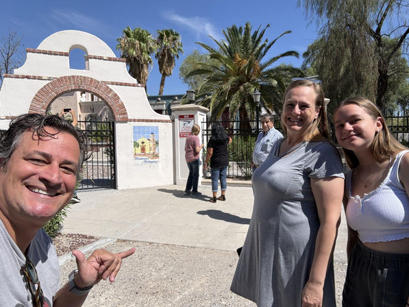 Another Side of Las Vegas: Celebrity Homes Tour with Optional Limo Transport image 1
