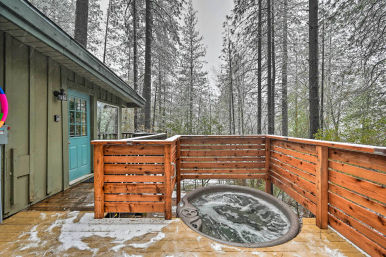 Luxury Wellness Getaway: 3 Days & 2 Nights in a Mountain Cabin with Massage, Yoga & More image 2