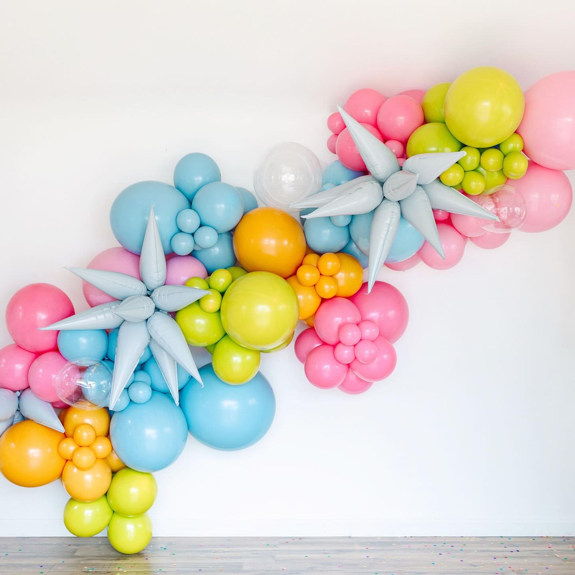 Party-Perfect Balloon Decorations with Professional Delivery & Setup image 1