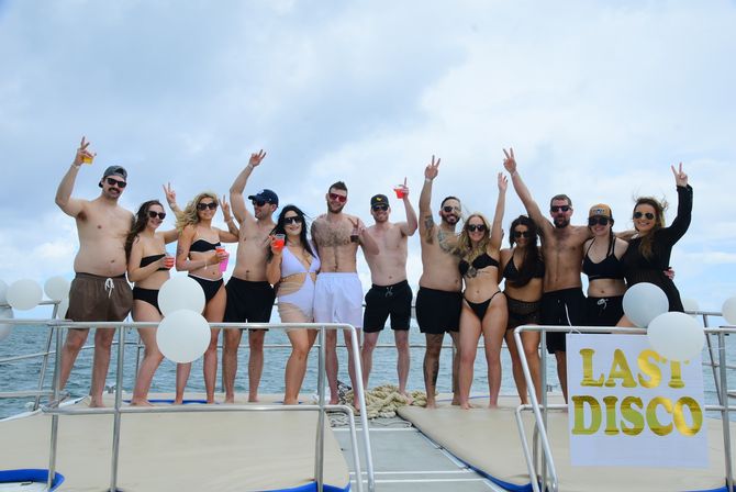 Private Catamaran Booze Cruise & Snorkeling image 4