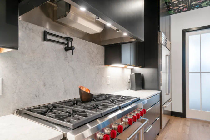 Starburst: Bold Design, Pool, Hot Tub + Fire Pit image 31