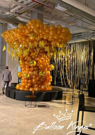 Transform Your Event with Custom Balloon Decor by Balloon Kings image 7