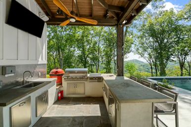 Eagle’s View: 10-Acre Hilltop Estate with Pool, Spa, Cold Plunge + Koi Pond image 4