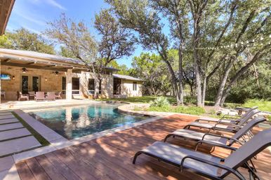 The Longhorn Estate: Luxe Hill Country Retreat Near Downtown Austin image 10