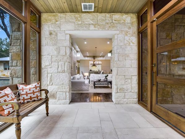 The Longhorn Estate: Luxe Hill Country Retreat Near Downtown Austin image 23