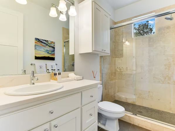 The Longhorn Estate: Luxe Hill Country Retreat Near Downtown Austin image 51