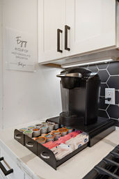The Black House: Downtown Escape with Hot Tub, Chef, Stylish Decor, Massage & Mixology Class image 51
