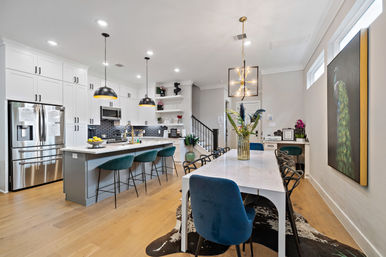 The Black House: Downtown Escape with Hot Tub, Chef, Stylish Decor, Massage & Mixology Class image 13