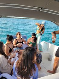Private Boat Tour: Visit Rose Island, Snorkel with Turtles & Swim with Pigs! image 6