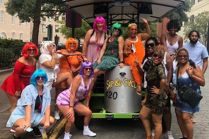 Sip & Cycle Through Savannah: Party, Pedal and Pub Crawl along Charming Savannah Streets image 12