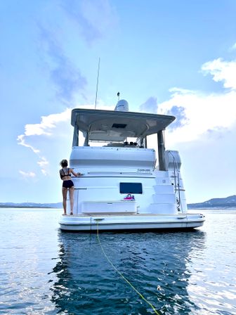 Luxury Experience on Lake Travis: 50 Foot Carver Yacht Charter image 9