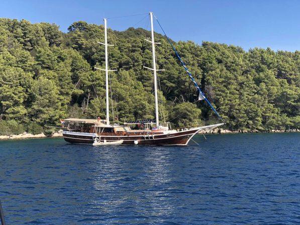Private Luxury Sailboat Charter with Sunset Views & BYOB (Up to 10 Passengers) image 15