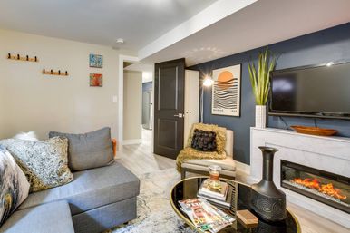 The Lantern: Ultimate City Retreat in Forest Park image 7