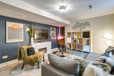 The Lantern: Ultimate City Retreat in Forest Park image 1
