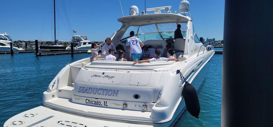 Private BYOB Yacht Rental in Chicago on Lake Michigan (Up to 12 Passengers) image 5