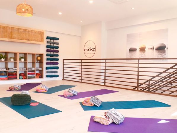VIP Private Yoga Experience: Relaxation & Connection at Your Space image 2