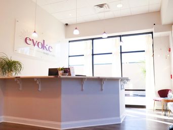VIP Private Yoga Experience: Relaxation & Connection at Your Space image 5