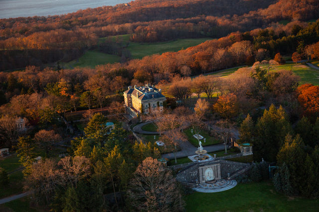 Private Hudson Valley Helicopter Tour from Westchester image 3