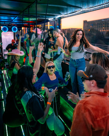 Private Downtown Nashville Party Tractor Tour  image 8