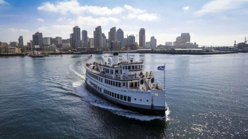 Private San Diego Bay Harbor Cruise with Complimentary Drinks & Snacks image 1