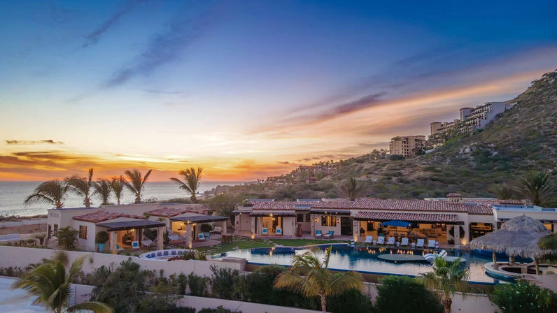 Luxury Cabo Villa: 11,000 sq. ft. Casa de Karma for Up to 16 Guests image 16