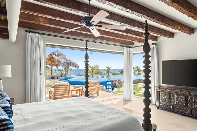 Luxury Cabo Villa: 11,000 sq. ft. Casa de Karma for Up to 16 Guests image 5