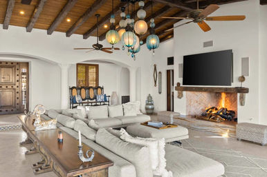 Luxury Cabo Villa: 11,000 sq. ft. Casa de Karma for Up to 16 Guests image 7