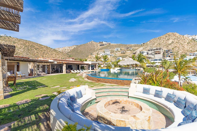 Luxury Cabo Villa: 11,000 sq. ft. Casa de Karma for Up to 16 Guests image 18
