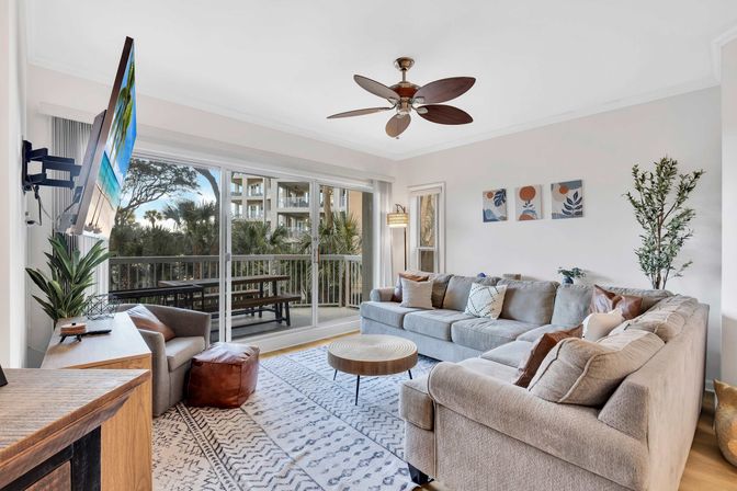 Beachfront Bliss: Oceanfront Villa with Pool + Hot Tub image 13