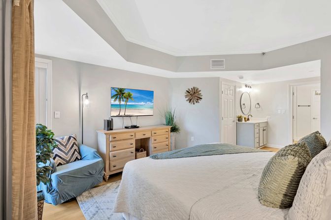 Beachfront Bliss: Oceanfront Villa with Pool + Hot Tub image 21