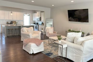 NashVegas Hideaway image 19