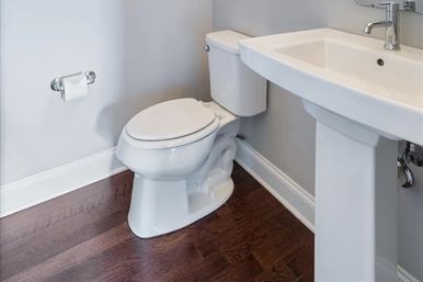 NashVegas Hideaway image 21