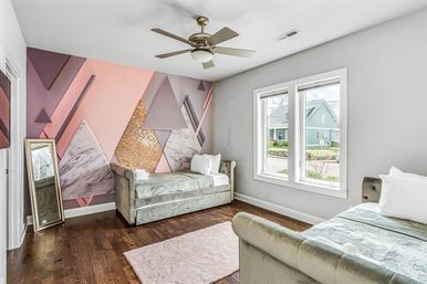 NashVegas Hideaway image 4