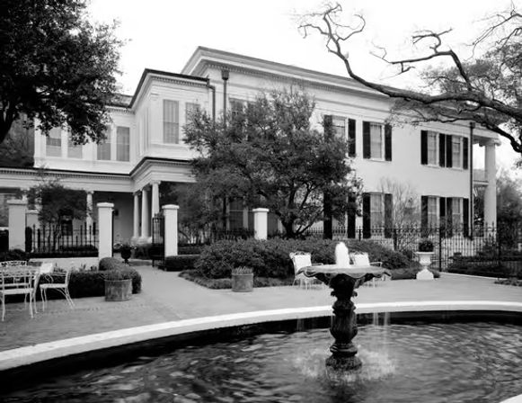 Ghosts of Austin: Experience the True Stories of Ghosts and Hauntings image 3