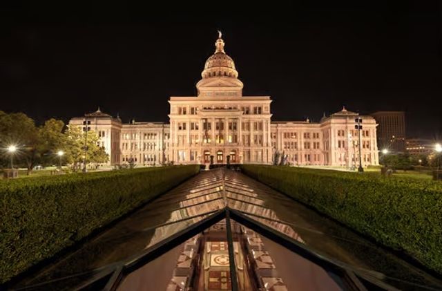 Ghosts of Austin: Experience the True Stories of Ghosts and Hauntings image 4
