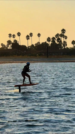 Ride the Future: eFoil Lessons on San Diego Bay  image 5