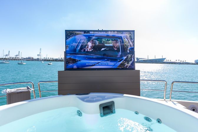 Miami Luxe: Party in Style Aboard the 100' Azimut Yacht image 6