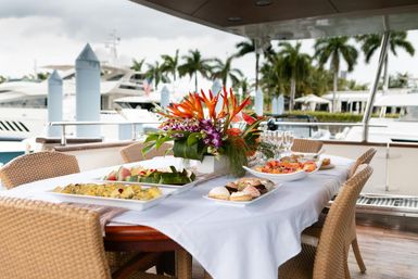 Miami Luxe: Party in Style Aboard the 100' Azimut Yacht image 10