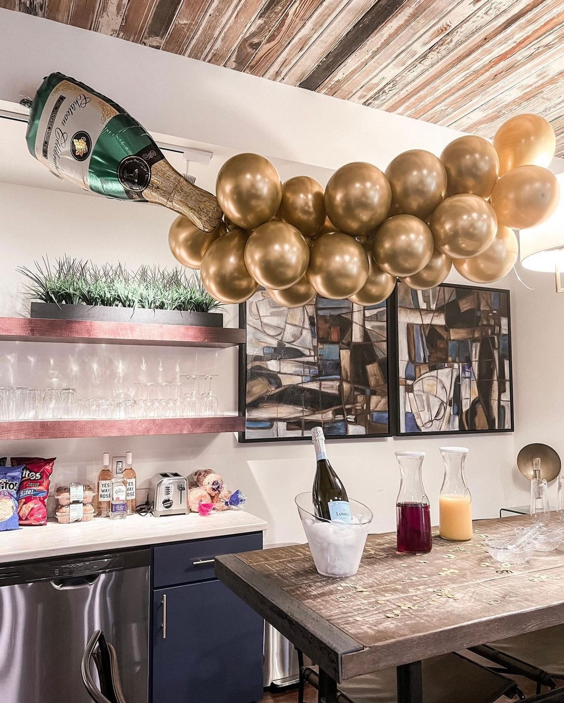 Insta-worthy Party Decor + Mimosa Bar Set Up