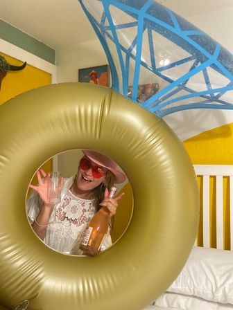 Wandering Sapphire: Your Fort Lauderdale Retreat with Pickleball & Pacman image 3