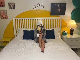 Wandering Sapphire: Your Fort Lauderdale Retreat with Pickleball & Pacman image 10