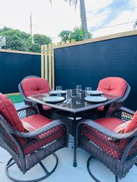 Wandering Sapphire: Your Fort Lauderdale Retreat with Pickleball & Pacman image 5