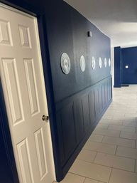 Wandering Sapphire: Your Fort Lauderdale Retreat with Pickleball & Pacman image 17